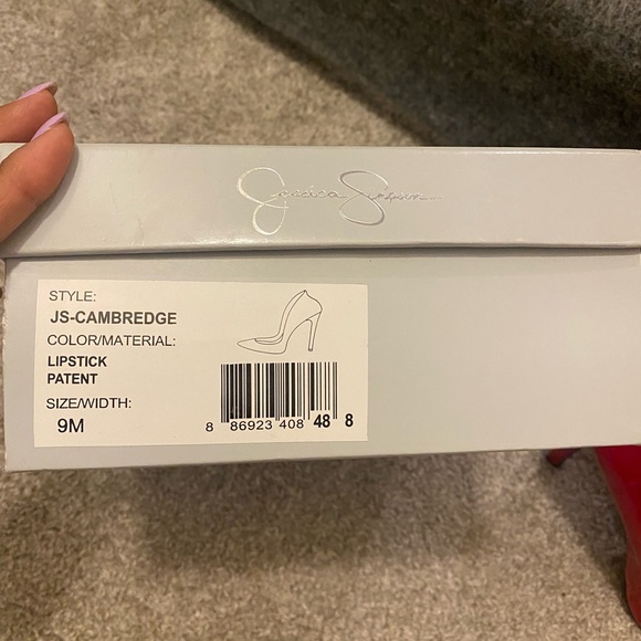 Jessica Simpson Patent Leather Red Pumps. Size 9. Worn a couple of times . - Picture 2 of 5